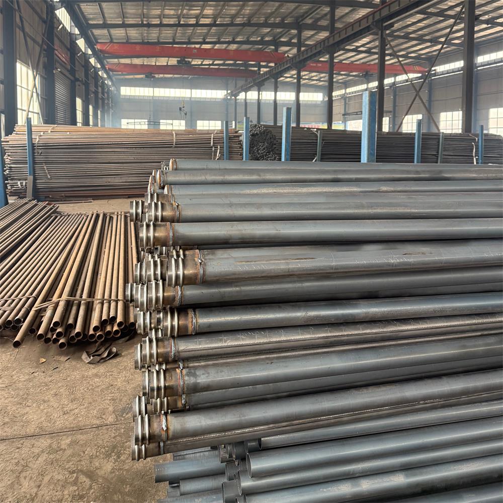 宝益德钢管滁州市销售处 厂区及加工车间